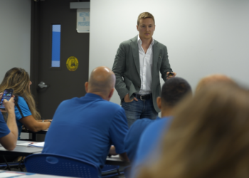 Startup News Tech Startup Wingmate is building a CRM