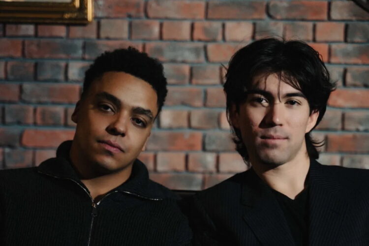 Minitap-founders-Nicolas-Dehandschoewercker-and-Luc-Mahoux-Nakamura